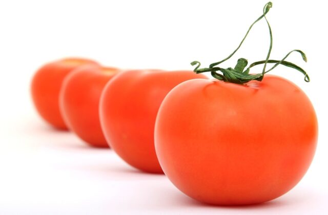 tomatoes, fresh, organic